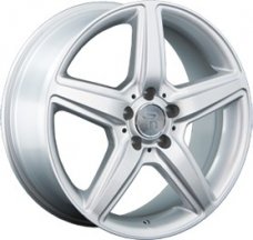 Mercedes MR65